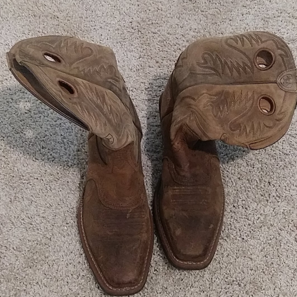 Men boot shoes